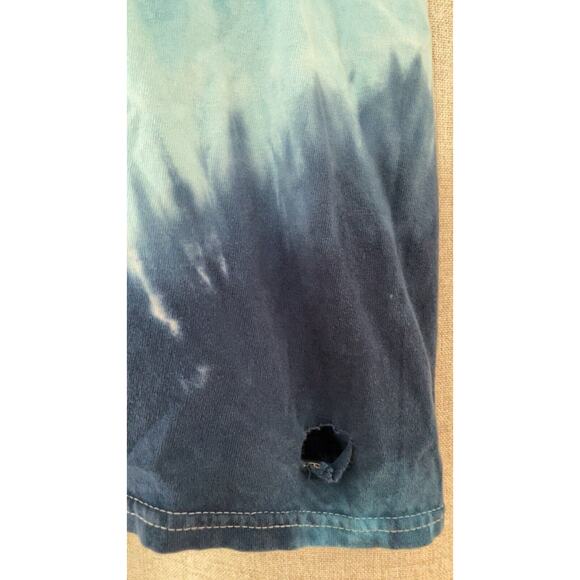 Sublime Shirt Adult 40 Oz To Freedom Graphic T-Shirt Medium/Large Blue Tie-Dye - Picture 3 of 4